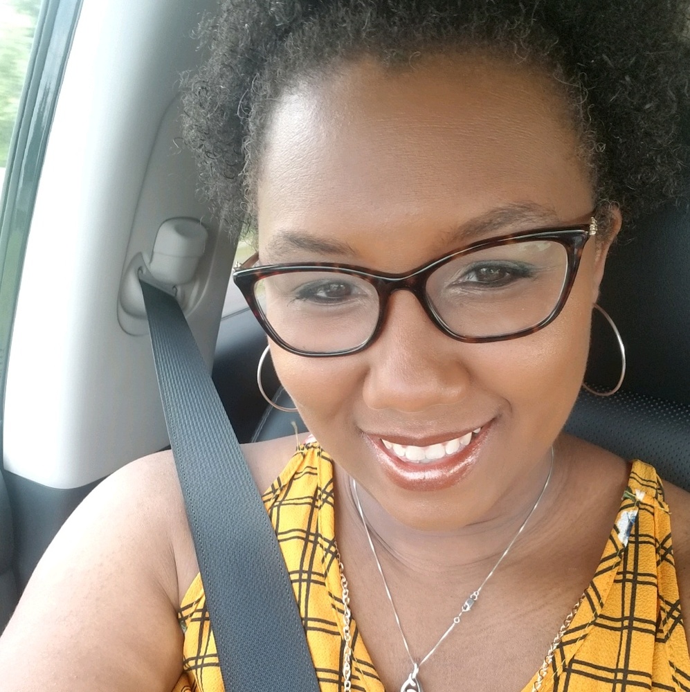 Meet your Posher, Erica